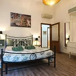 Lejlighed Tina House *